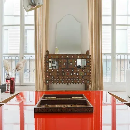 Amazing Premium Flat, Fantastic Location, 1290 Sqf Paris